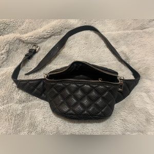 Parfois Black Quilted Belt Bag